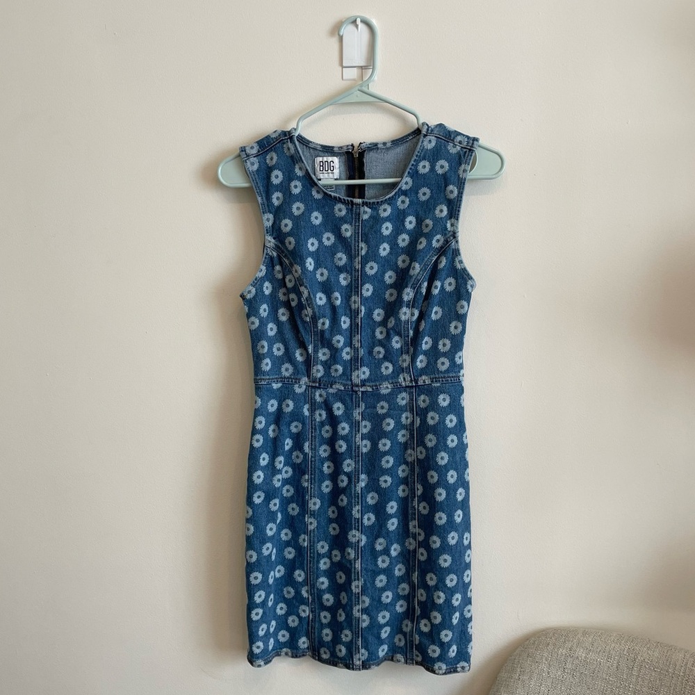 Urban Outfitters BDG Daisy Floral Denim Dress
